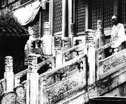 溥仪当老师的亲身经历,溥仪讲太监的真实生活