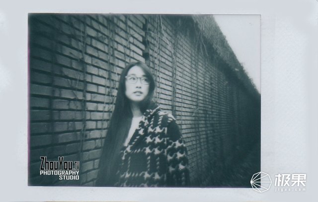 创意拍立得高级滤镜玩法,一键剪同款拍立得创意无极限