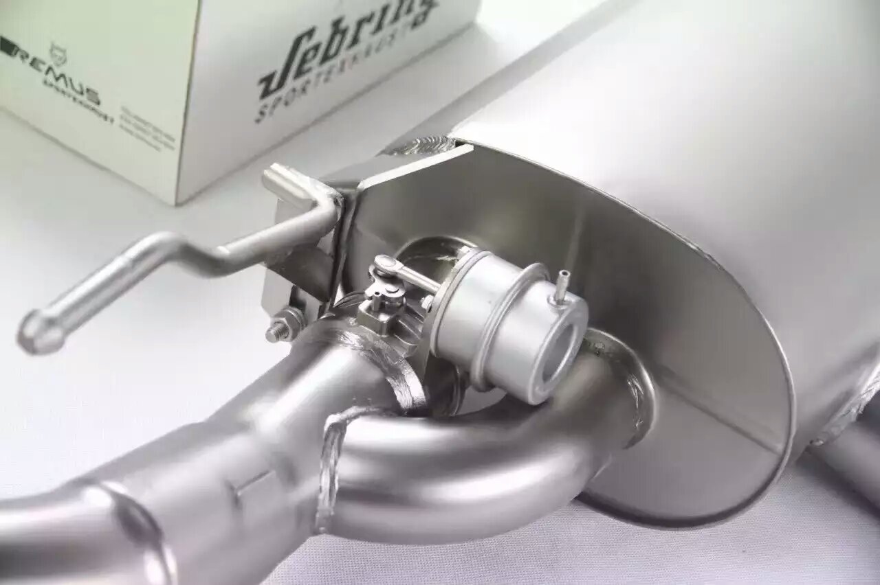 奔驰GLA45改装奥地利Sebring中尾段双边单出阀门排气