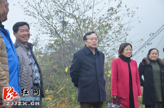 11月16日新闻1分钟知天下,每天三分钟知晓天下事新闻早餐