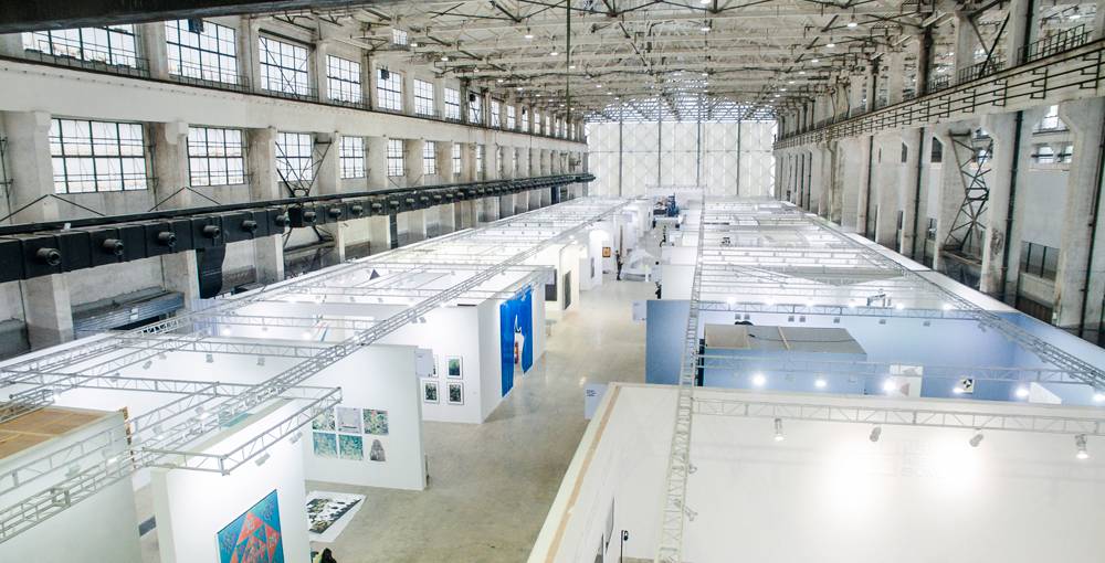 真名媛就是留下爱马仕的钱任性滴买艺术品|时空任意门