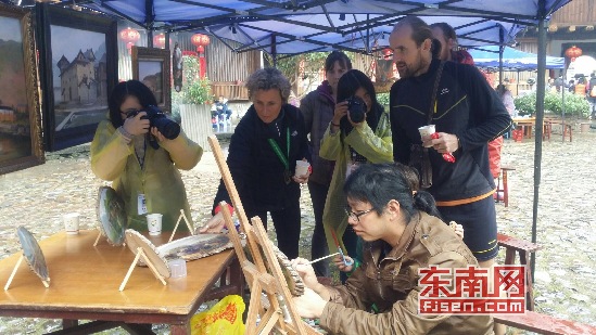 南靖“土马”期间文创市集有看头