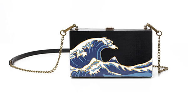 手拿星巴克自拍照姿势,手拿星巴克自拍