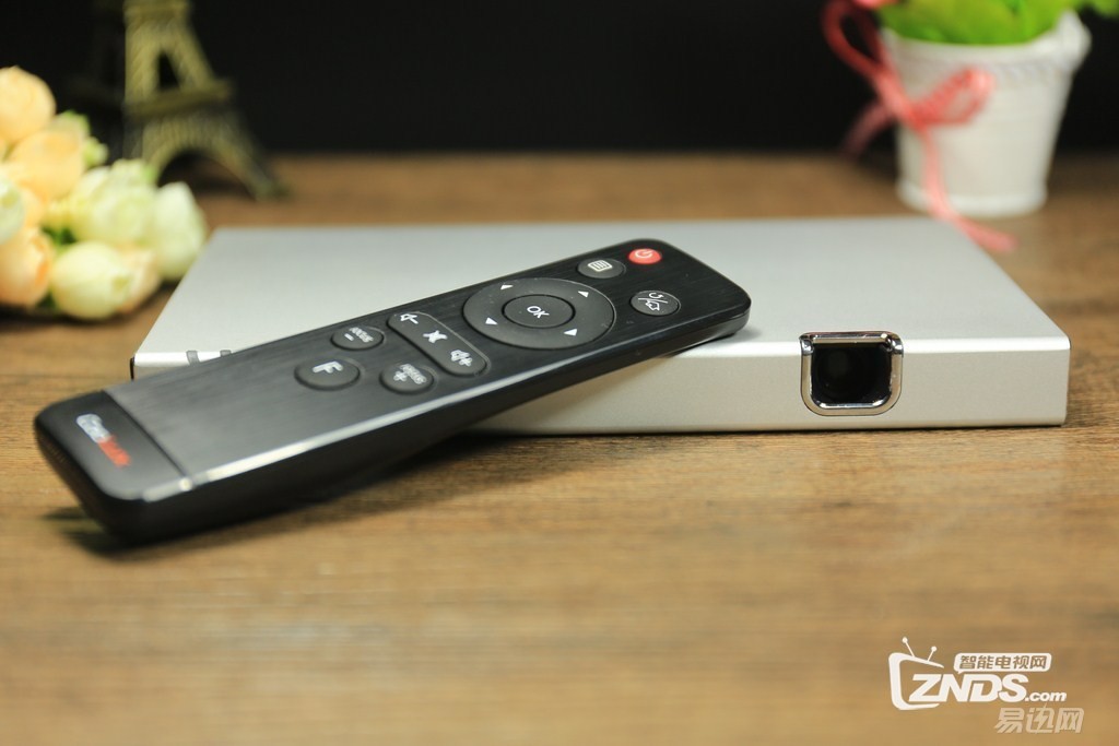 酷乐视x6评测,酷乐视x6c微型投影仪拆解