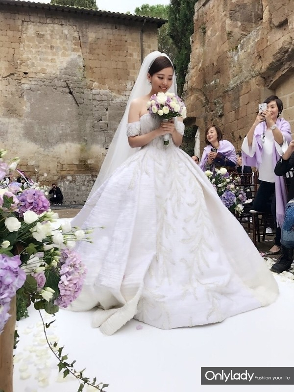 各国新娘婚礼,各国漂亮新娘大比拼