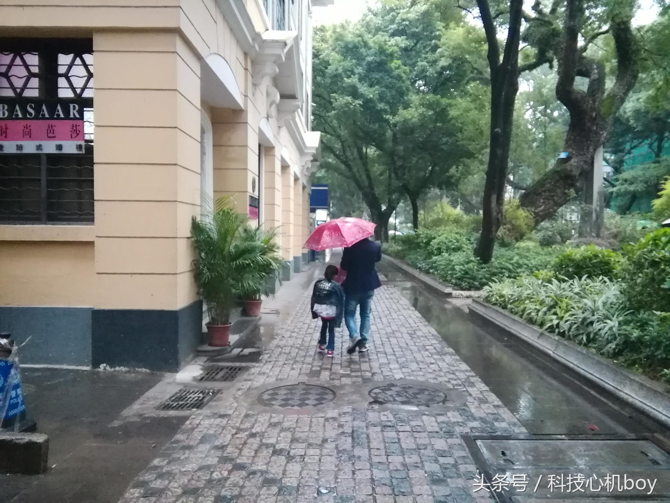 华为nova8pro和荣耀m3哪个好,华为mate40e和荣耀m3选哪个