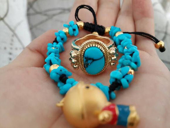 巴山矿口绿松石特点,美菱矿绿松石的特点