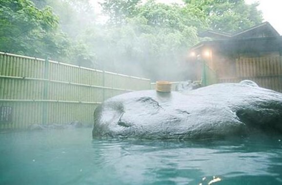 天气这么冷当然要泡温泉,冬天这么冷怎么泡温泉