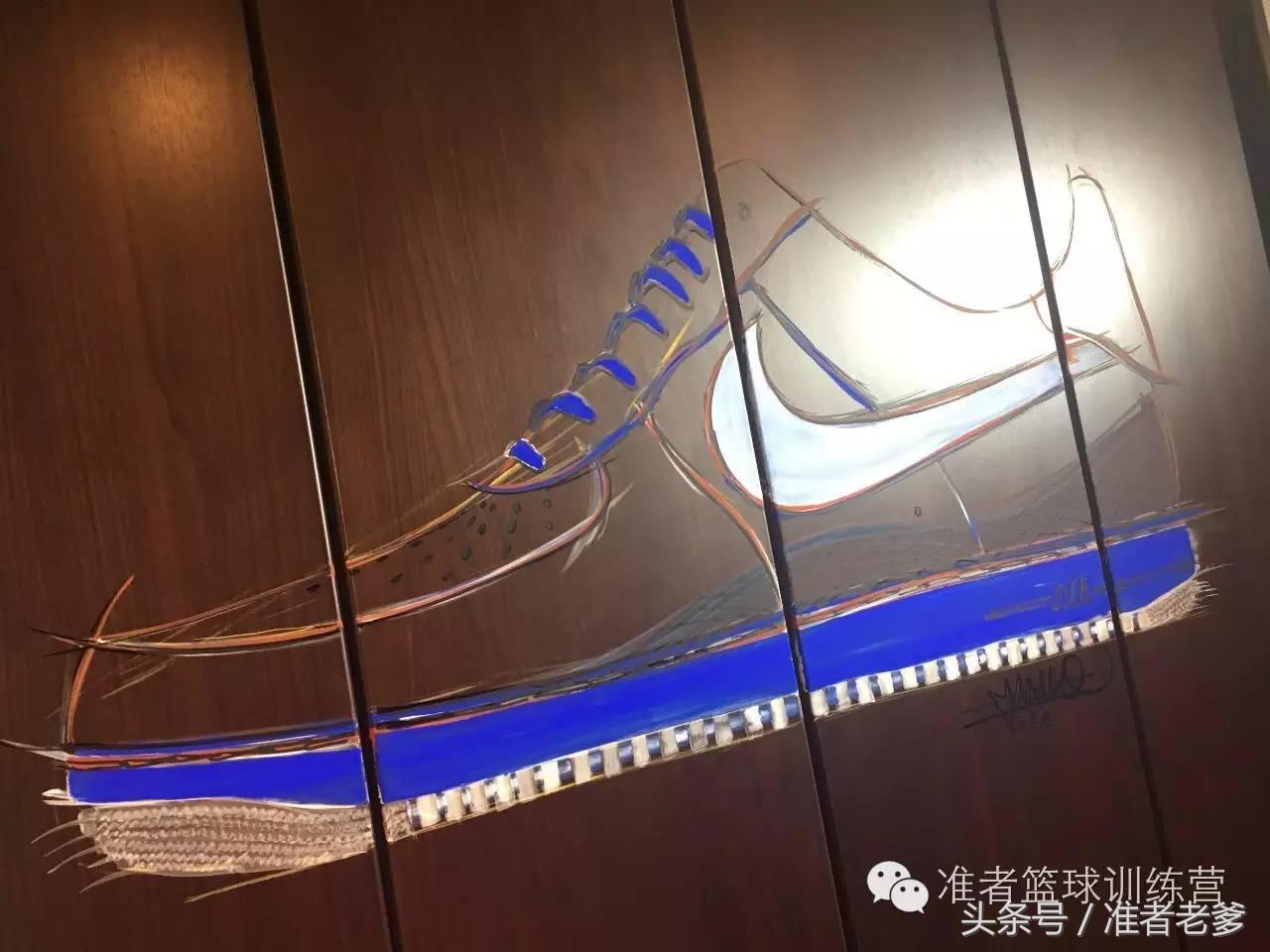 这个大叔的球鞋球衣价值过700万，井上雄彦都想去他家！