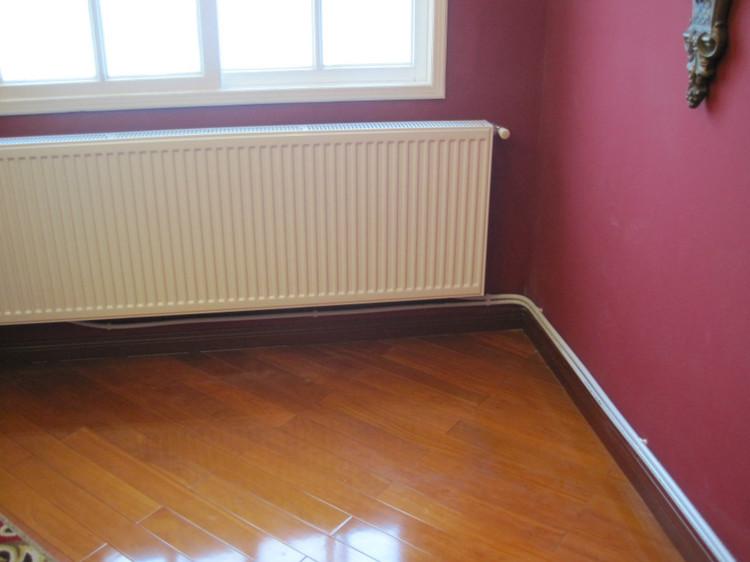 家里暖气管漏水找哪里修,暖气管漏水找谁负责