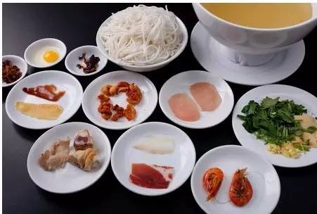 云南美食小吃排行榜10强,中国舌尖上的美食云南小吃