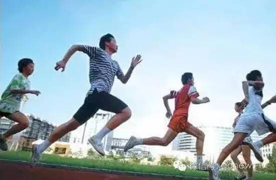 毕业升学要考试足球，初中伢你有思想准备没有