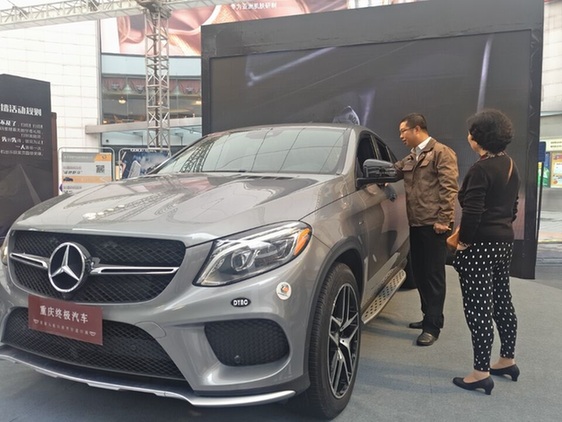 比4S店便宜两成，这样的*口车进**你是买呢还是买呢？