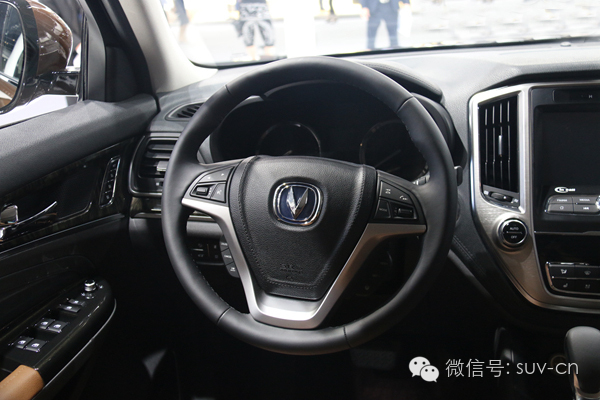 西安车展十二万左右七座suv,新款大七座suv车展