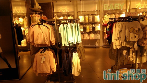 再探上海玛莎百货水土不服的原因竟是太老化？