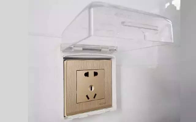 开关插座脏了怎么弄,开关插座保护妙招