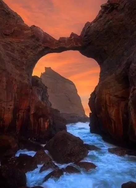 再不疯狂我们就老了下一句怎么说,完整版的再不疯狂就老了