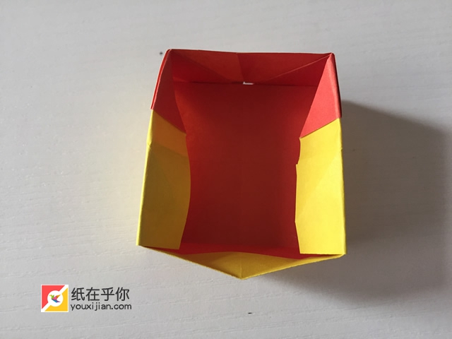 纸在乎你手工折纸大全又一款漂亮的爱心盒子折纸视频图解