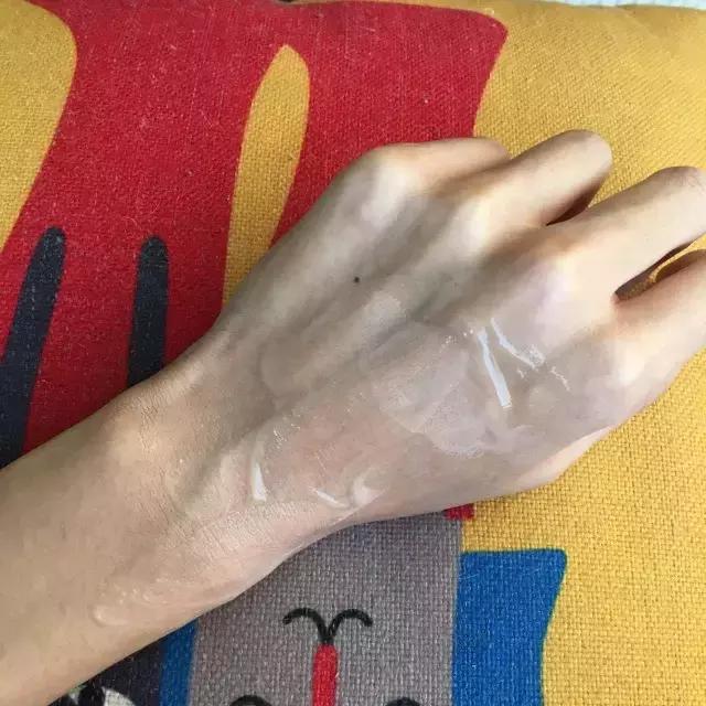 植村秀臻萃养肤洁颜油使用方法,植村秀臻萃养肤洁颜油图片