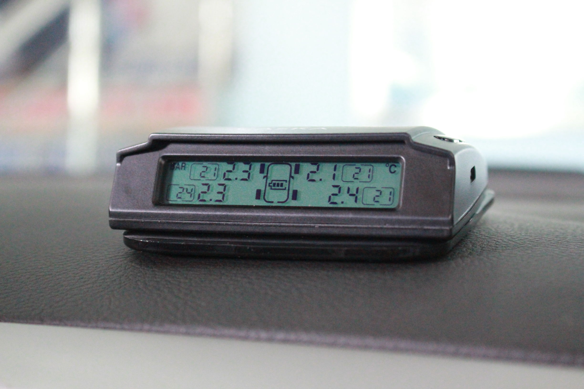 胎压监测怎么看出来不好用了,内置胎压监测多久数据更新一次