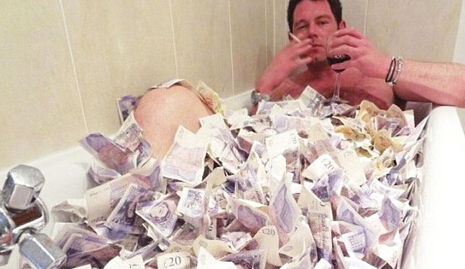 2017年12月吸金最厉害的五大生肖,十二生肖哪个最爱财如命