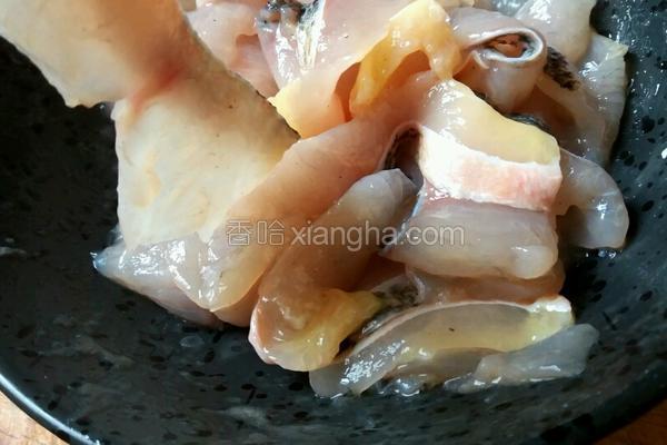 剔鱼片的教程,鱼片的切法剔除鱼刺视频