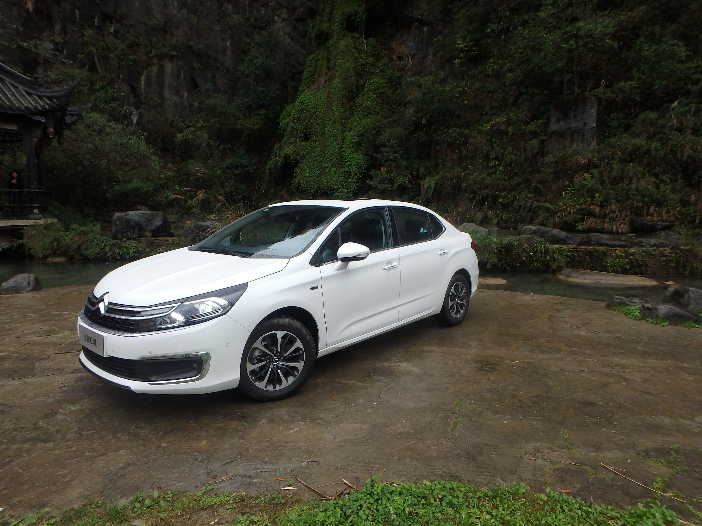 宝马和雪铁龙发动机有什么区别,宝马的1.6t和雪铁龙1.6t哪个更好