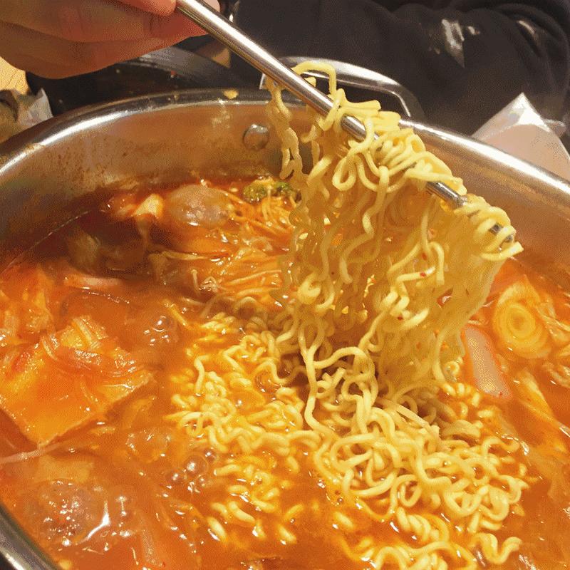 免单韩式部队火锅,免单火锅鸡