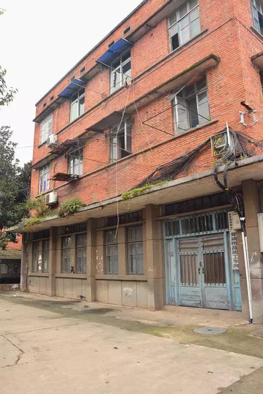 Hello!眉山车辆厂!只有东北人能看懂!