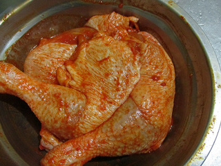 奥尔良烤鸡腿的做法,奥尔良烤鸡腿的做法烤箱家庭版