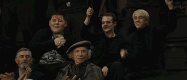 「巴巴掌」什么?共享汽车也来成都了?9.9元就能开走奔驰Smart!