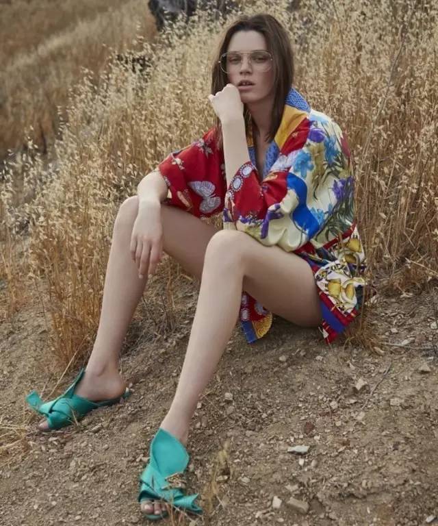 潮范十足的休闲鞋出行时尚两不误,盘点五款适合日常穿搭的时尚潮鞋