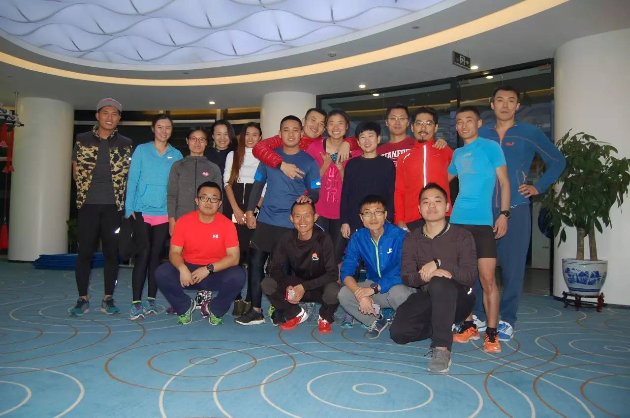 足底筋膜炎康复训练,脚筋膜炎运动康复训练