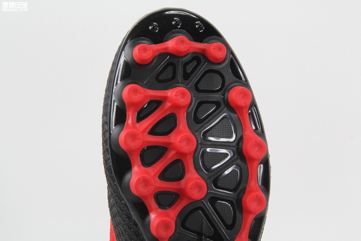 阿迪达斯ace17.3全黑,阿迪达斯ace配色