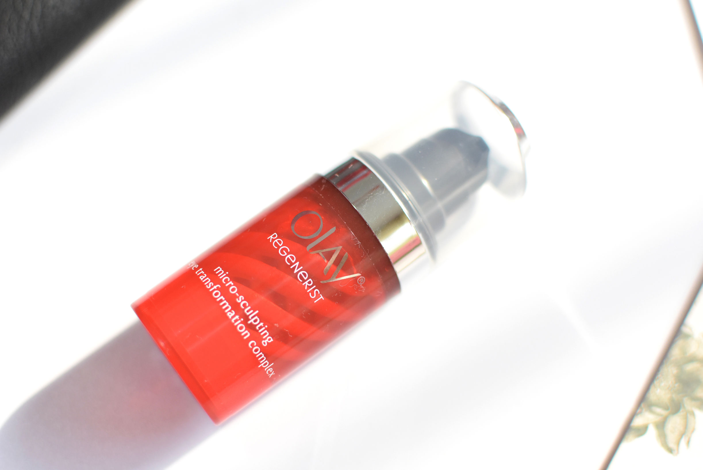 olay玉兰油新生塑颜弹力眼霜,olay玉兰油超a眼霜