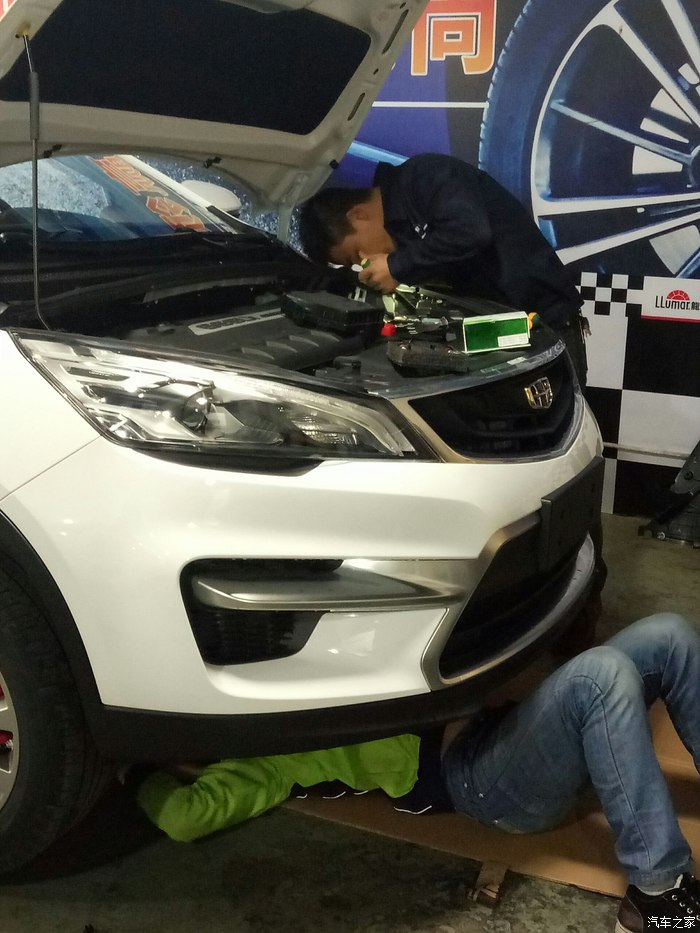 帝豪gs1.3自动领尚版图片,帝豪gs1.8和1.3t怎么选择