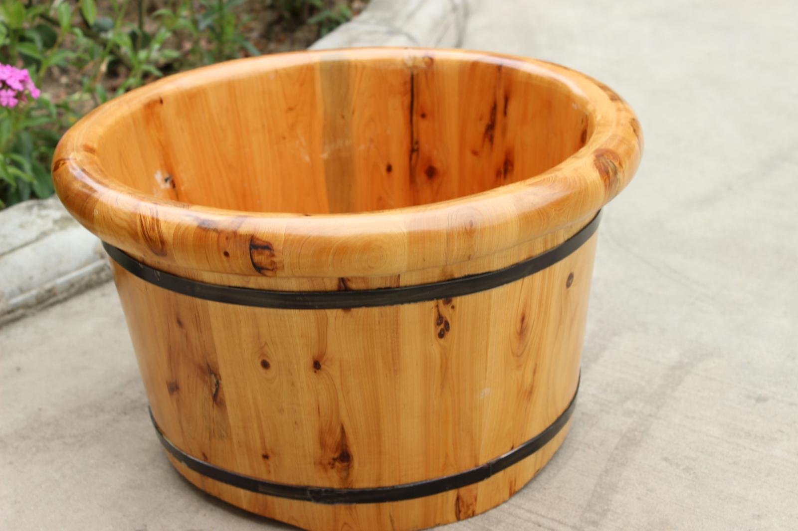 厕所常年放个桶,卫生间放个木桶