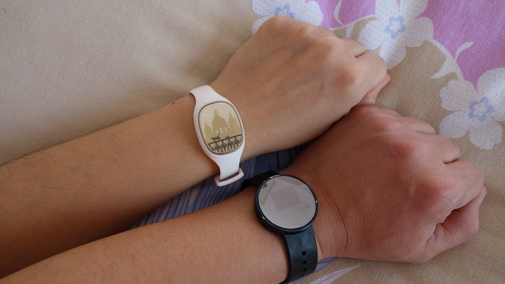 科技引领时尚精致令人折服——心麦XM-O1B1开心手环