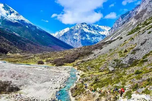 有生之年必去的十个旅行,国内十大经典徒步线路