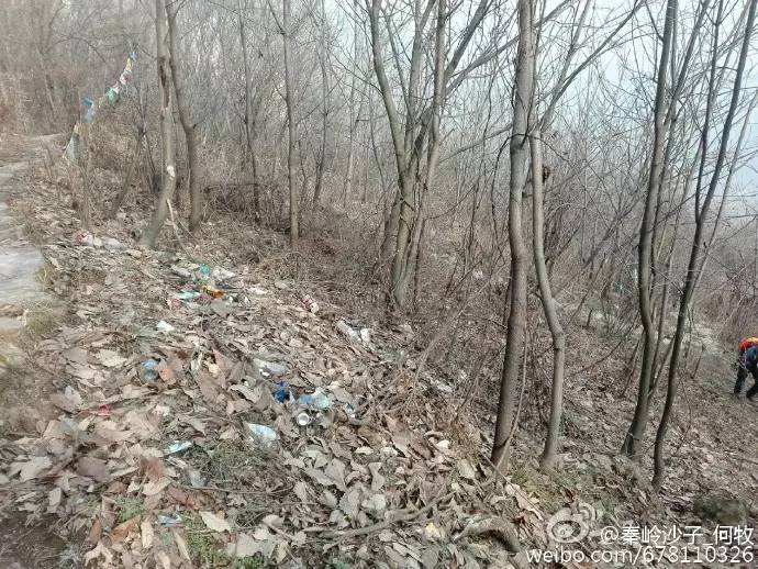 西安驴友一年没上长安沣峪东观音山沿路垃圾好多