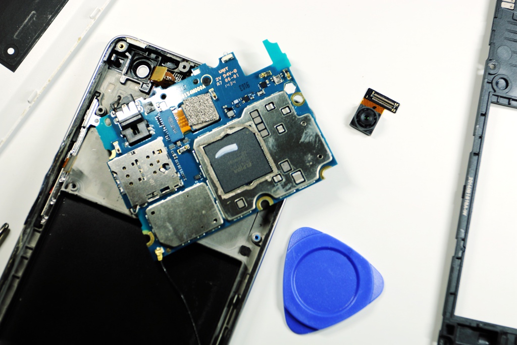 小米手机反复重启更新系统就好了,小米手机一直重启要花多少钱修