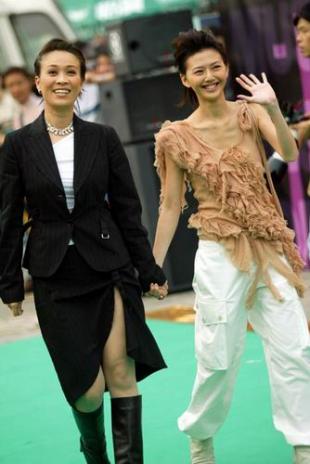 娱乐圈前辈看孟美岐,各明星评价那英