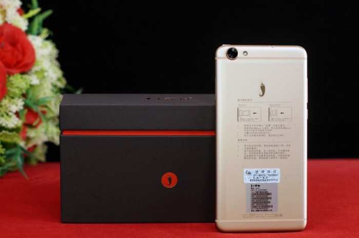 小辣椒新款旗舰机,小辣椒x7值得买吗