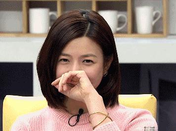 这个年头，连美食节目都要动用“女色”吸引眼球了