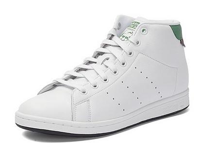 井柏然随性自然,井柏然帅气走步