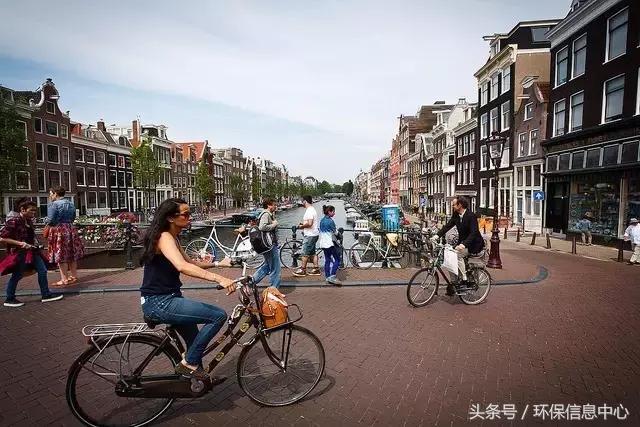 单车、汽车、行人，谁在路上是老大？研究解构城市用路观