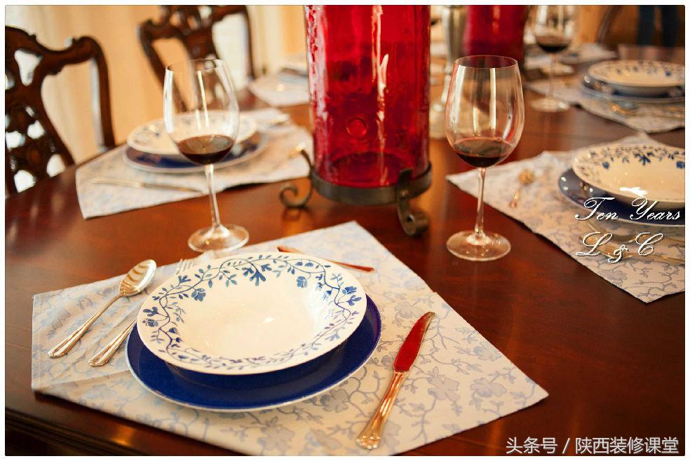 结婚已经十年，十年给老婆的礼物就是这套不大不小的房子