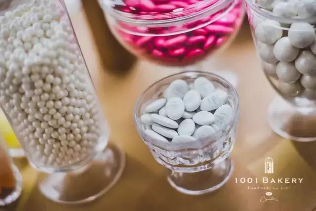 徐福记喜糖阿尔卑斯,大白兔和阿尔卑斯散装