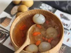 龙眼加枸杞治近视是否有成功案例,龙眼枸杞对近视有益吗