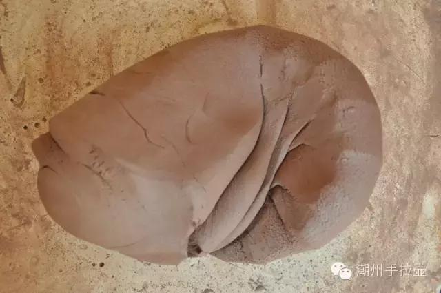 潮州朱泥手拉壶和宜兴朱泥对比,潮州蛋壳手拉壶泥料
